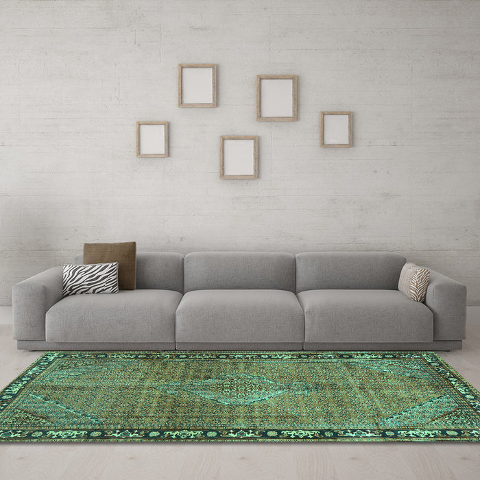 Machine Washable Persian Turquoise Traditional Area Rugs in a Living Room,, wshtr2899turq