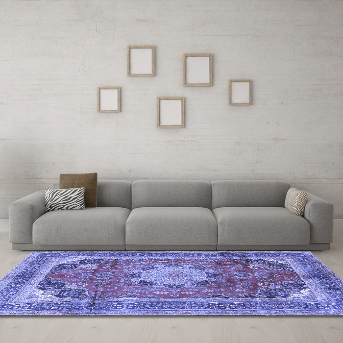 Machine Washable Medallion Blue Traditional Rug in a Living Room, wshtr2900blu