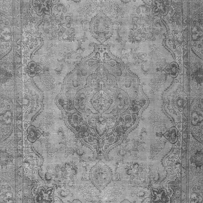 Serging Thickness of Machine Washable Persian Gray Traditional Rug, wshtr2903gry