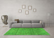 Machine Washable Persian Green Traditional Area Rugs in a Living Room,, wshtr2905grn