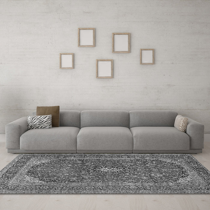 Machine Washable Medallion Gray Traditional Rug in a Living Room,, wshtr2914gry