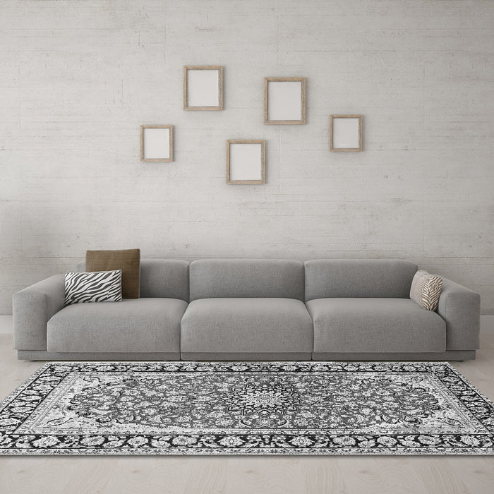 Machine Washable Medallion Gray Traditional Rug in a Living Room,, wshtr2919gry