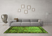 Machine Washable Persian Green Traditional Area Rugs in a Living Room,, wshtr291grn