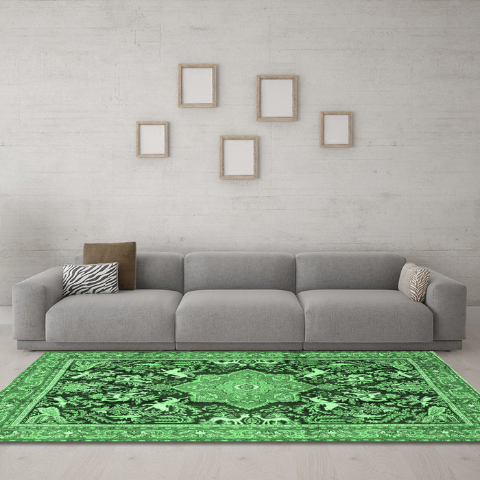 Machine Washable Persian Emerald Green Traditional Area Rugs in a Living Room,, wshtr2925emgrn