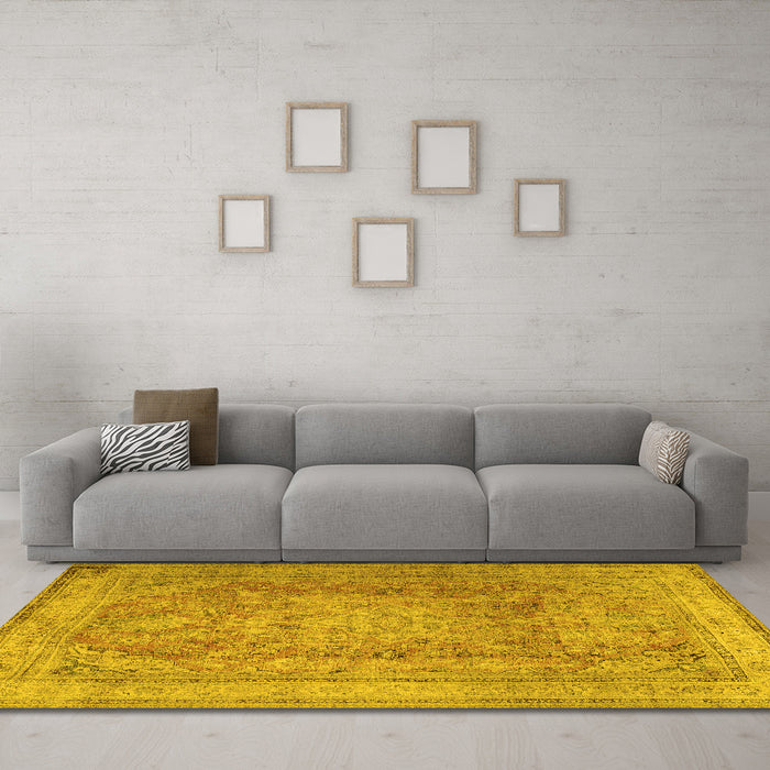 Machine Washable Persian Yellow Traditional Rug in a Living Room, wshtr2928yw