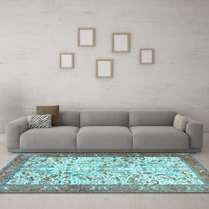 Machine Washable Animal Light Blue Traditional Rug in a Living Room, wshtr2931lblu