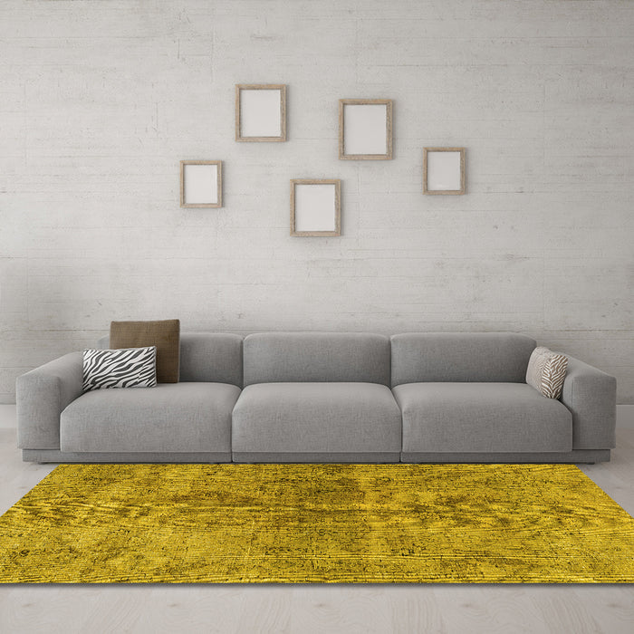 Machine Washable Persian Yellow Traditional Rug in a Living Room, wshtr2934yw
