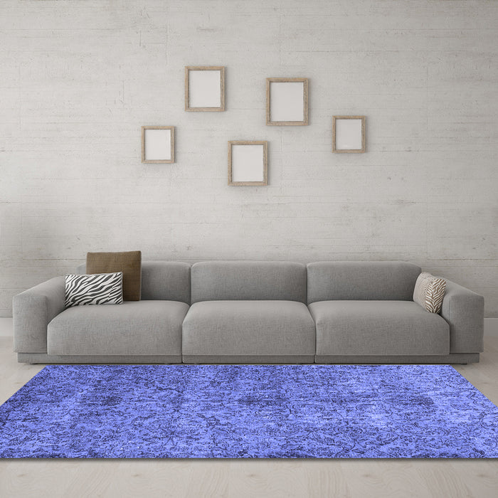 Machine Washable Persian Blue Traditional Rug in a Living Room, wshtr2935blu