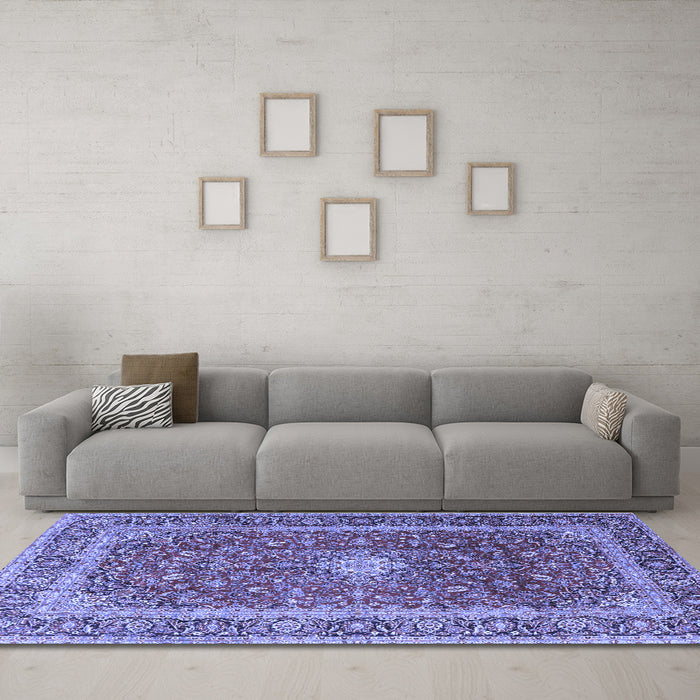 Machine Washable Persian Blue Traditional Rug in a Living Room, wshtr2937blu