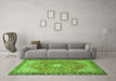 Machine Washable Persian Green Traditional Area Rugs in a Living Room,, wshtr2941grn