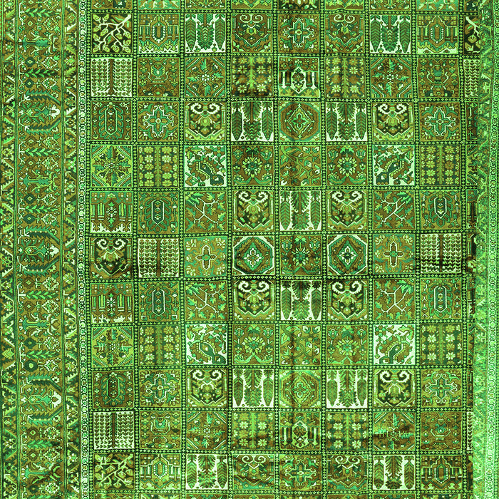 Serging Thickness of Machine Washable Persian Green Traditional Area Rugs, wshtr2944grn