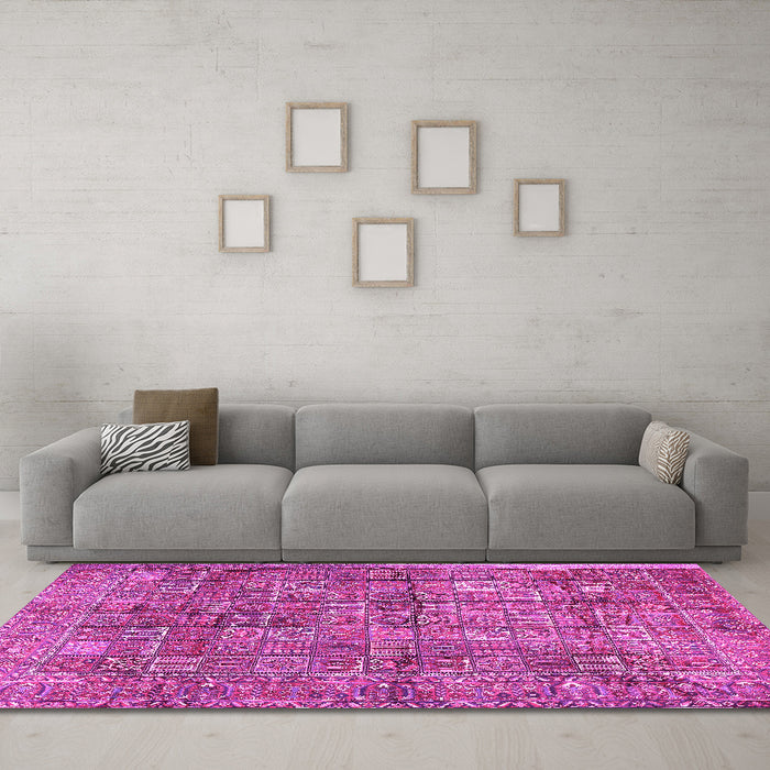 Machine Washable Persian Pink Traditional Rug in a Living Room, wshtr2944pnk