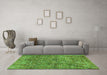 Machine Washable Persian Green Traditional Area Rugs in a Living Room,, wshtr2944grn