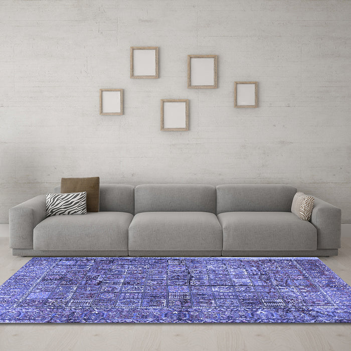 Machine Washable Persian Blue Traditional Rug in a Living Room, wshtr2944blu