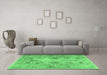 Machine Washable Persian Emerald Green Traditional Area Rugs in a Living Room,, wshtr2946emgrn