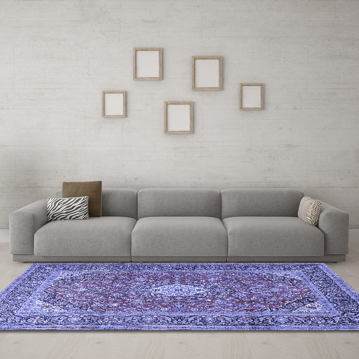 Machine Washable Medallion Blue Traditional Rug in a Living Room, wshtr2948blu
