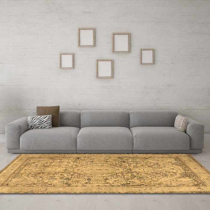 Machine Washable Persian Brown Traditional Rug in a Living Room,, wshtr2950brn