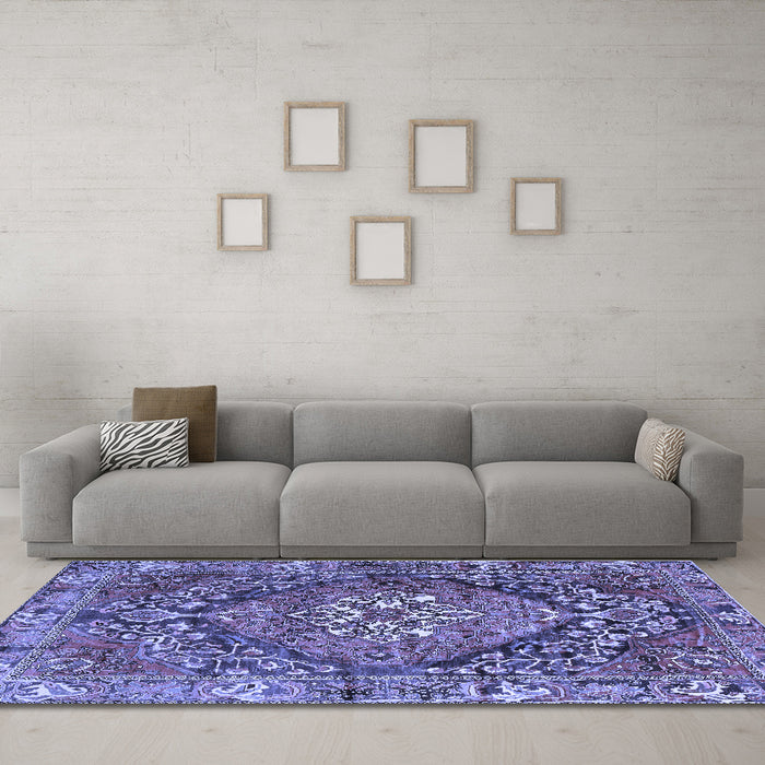 Machine Washable Persian Blue Traditional Rug in a Living Room, wshtr2958blu