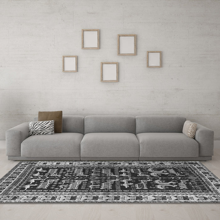 Machine Washable Persian Gray Traditional Rug in a Living Room,, wshtr2964gry