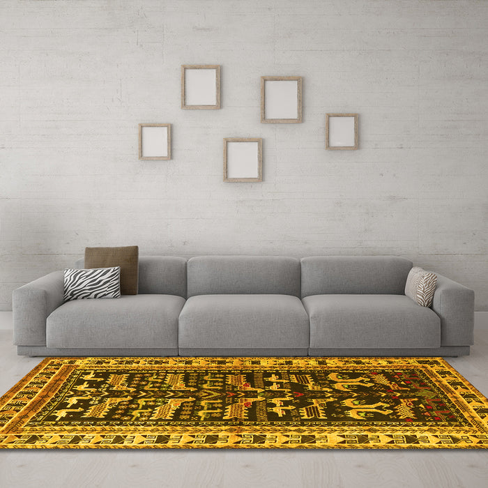 Machine Washable Persian Yellow Traditional Rug in a Living Room, wshtr2964yw