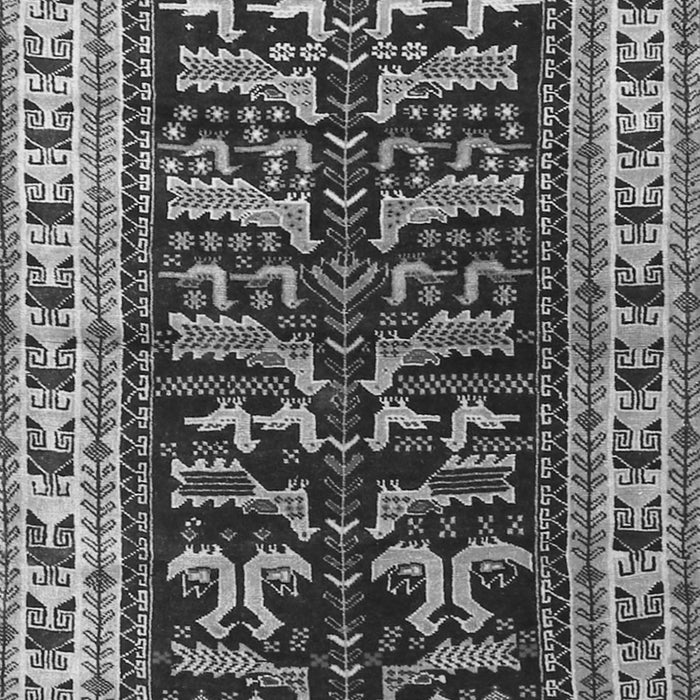 Serging Thickness of Machine Washable Persian Gray Traditional Rug, wshtr2964gry