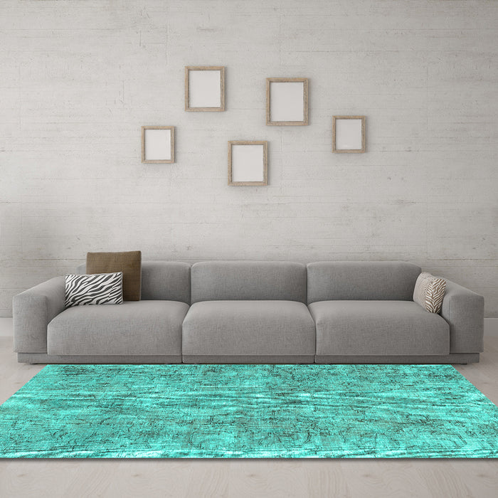 Machine Washable Persian Turquoise Traditional Area Rugs in a Living Room,, wshtr2965turq