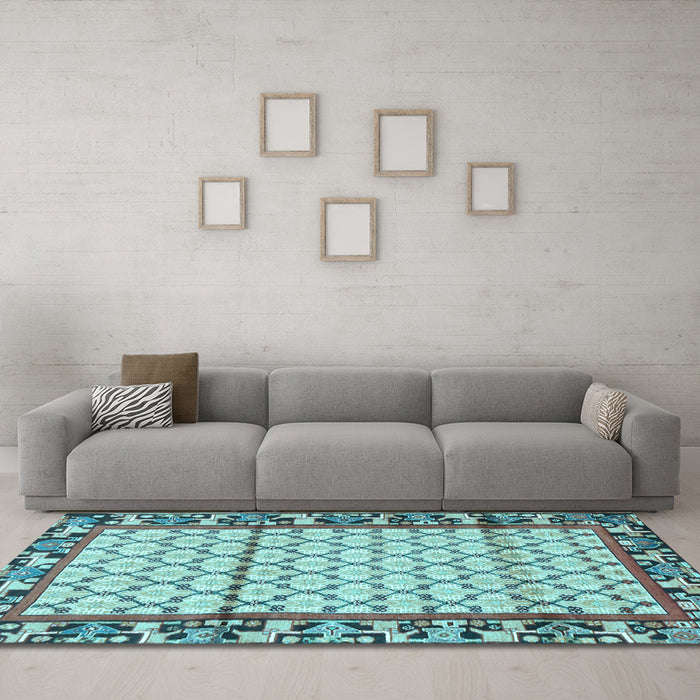 Machine Washable Persian Light Blue Traditional Rug in a Living Room, wshtr2972lblu