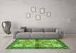 Machine Washable Persian Green Traditional Area Rugs in a Living Room,, wshtr2974grn