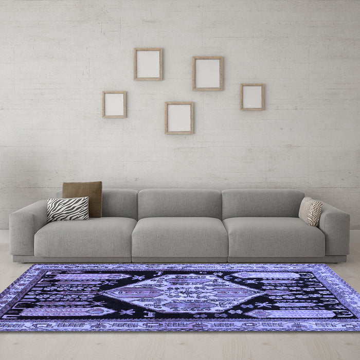 Machine Washable Persian Blue Traditional Rug in a Living Room, wshtr297blu