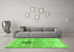 Machine Washable Persian Green Traditional Area Rugs in a Living Room,, wshtr2982grn