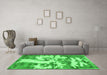 Machine Washable Persian Green Traditional Area Rugs in a Living Room,, wshtr2983grn