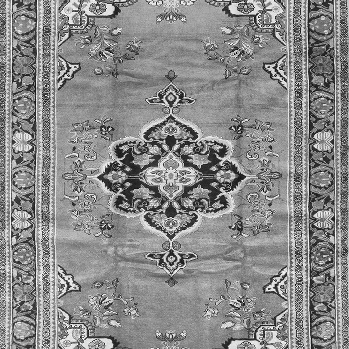 Serging Thickness of Machine Washable Persian Gray Traditional Rug, wshtr2988gry