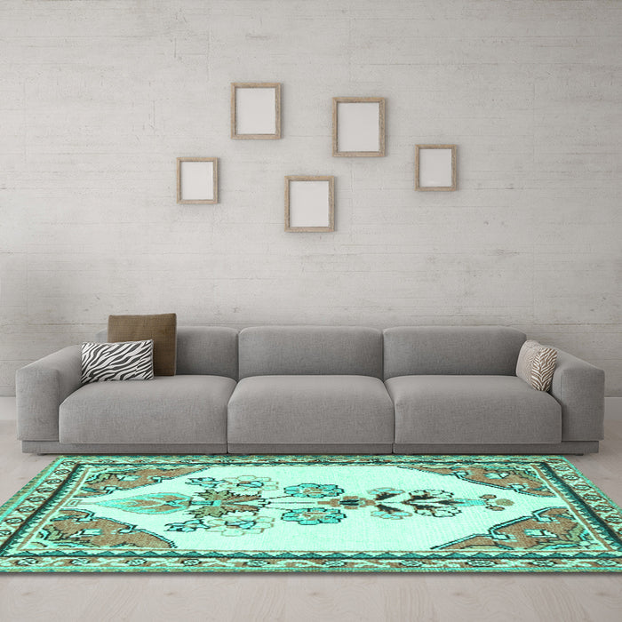 Machine Washable Animal Turquoise Traditional Area Rugs in a Living Room,, wshtr2989turq