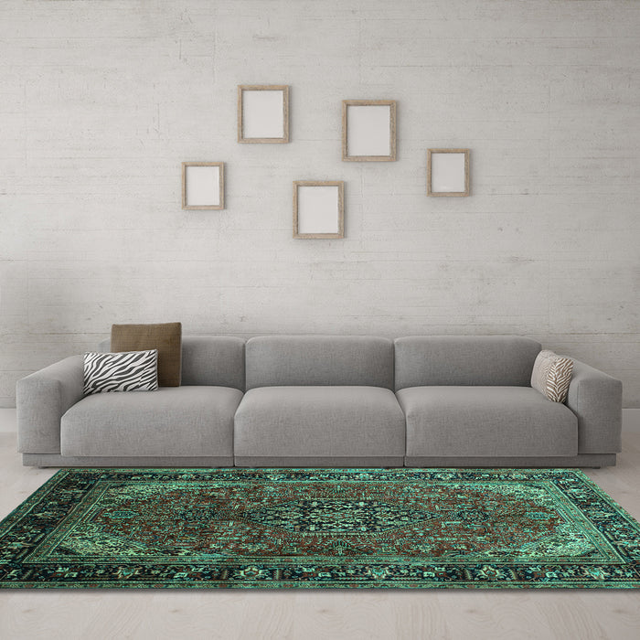 Machine Washable Persian Turquoise Traditional Area Rugs in a Living Room,, wshtr298turq