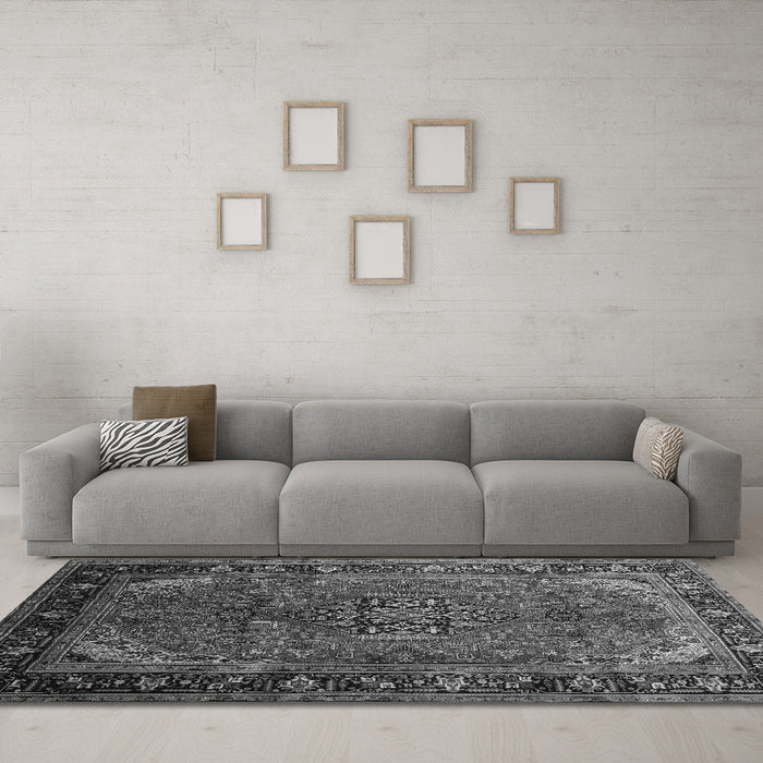 Machine Washable Persian Gray Traditional Rug in a Living Room,, wshtr298gry