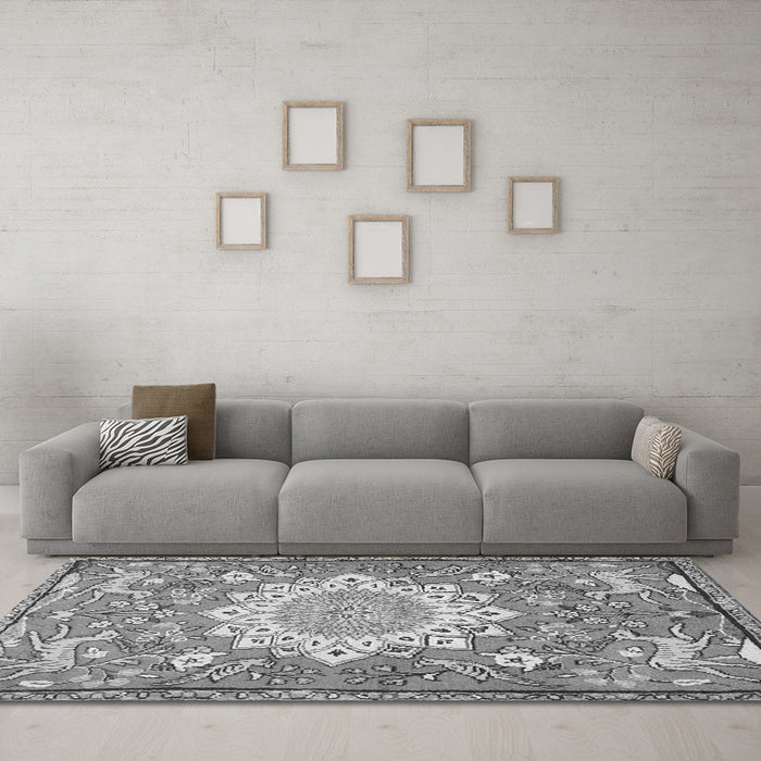 Machine Washable Animal Gray Traditional Rug in a Living Room,, wshtr2996gry