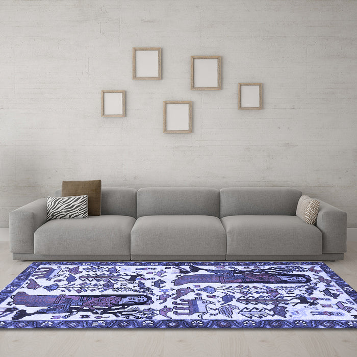 Machine Washable Animal Blue Traditional Rug in a Living Room, wshtr2998blu