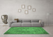 Machine Washable Persian Emerald Green Traditional Area Rugs in a Living Room,, wshtr29emgrn