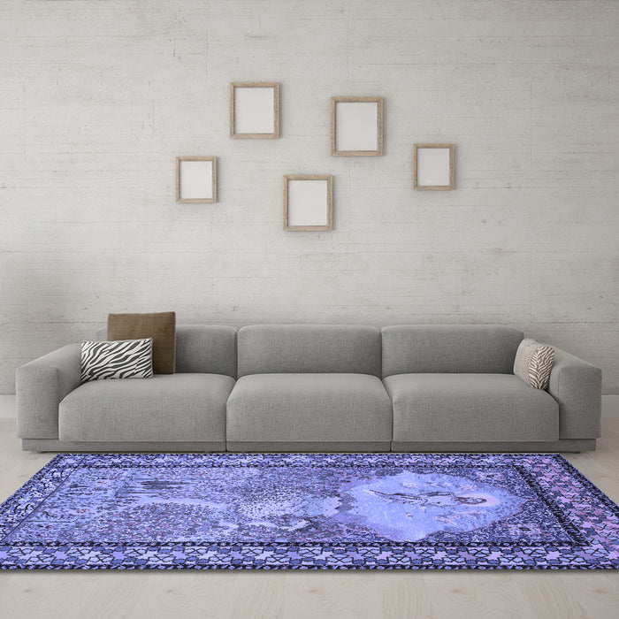 Machine Washable Persian Blue Traditional Rug in a Living Room, wshtr2blu