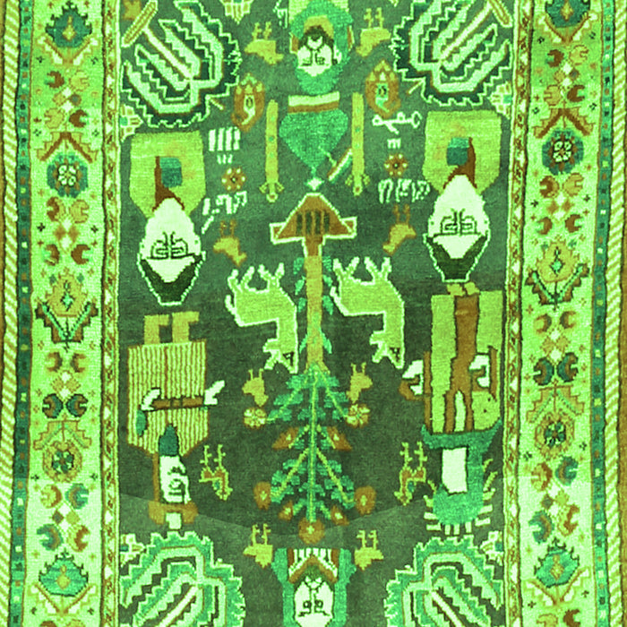 Serging Thickness of Machine Washable Animal Green Traditional Area Rugs, wshtr3001grn
