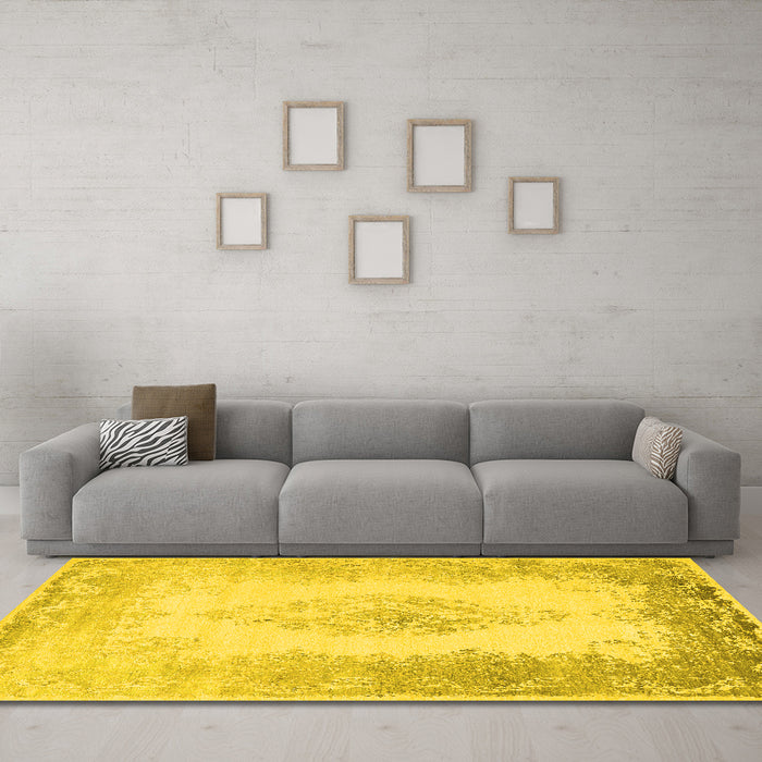 Machine Washable Persian Yellow Traditional Rug in a Living Room, wshtr3005yw