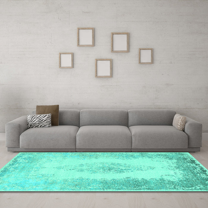 Machine Washable Persian Turquoise Traditional Area Rugs in a Living Room,, wshtr3005turq