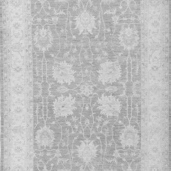 Serging Thickness of Machine Washable Oriental Gray Traditional Rug, wshtr3009gry