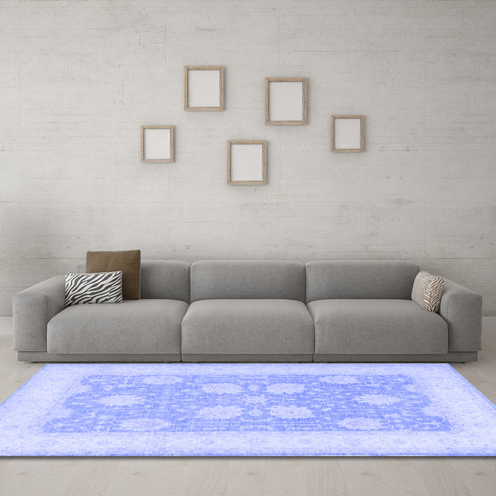 Machine Washable Oriental Blue Traditional Rug in a Living Room, wshtr3009blu