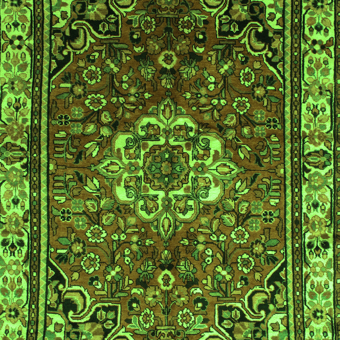 Serging Thickness of Machine Washable Persian Green Traditional Area Rugs, wshtr300grn