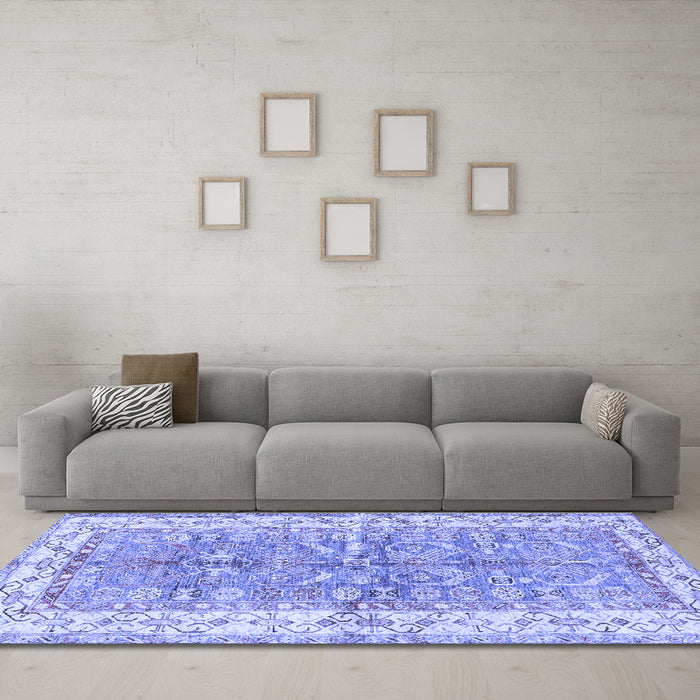 Machine Washable Oriental Blue Traditional Rug in a Living Room, wshtr3011blu