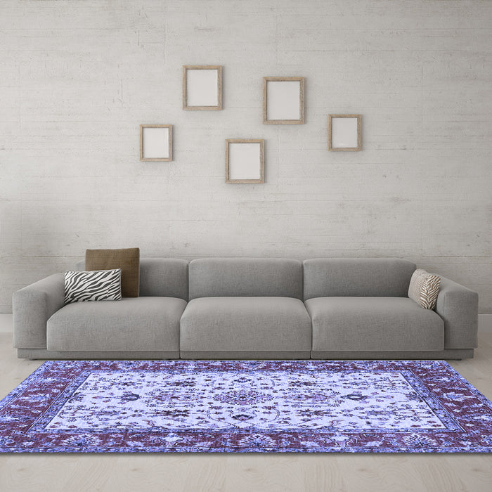 Machine Washable Persian Blue Traditional Rug in a Living Room, wshtr3013blu