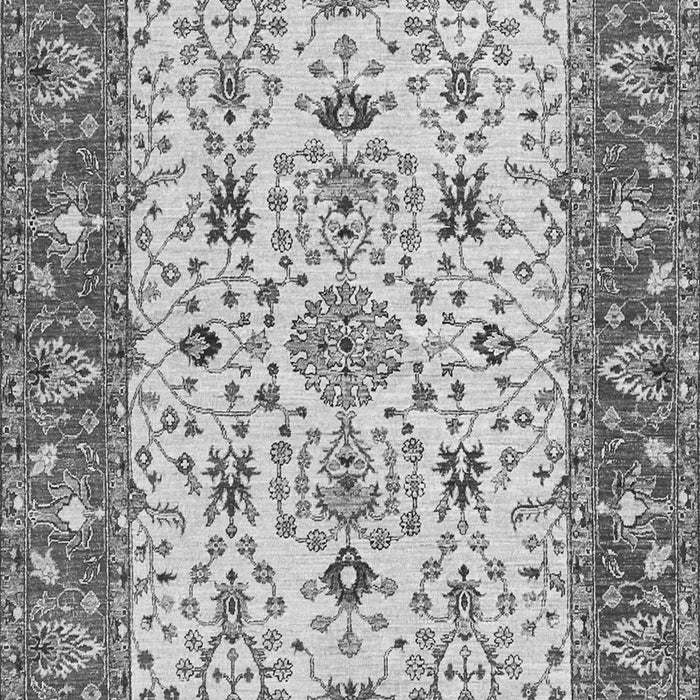 Serging Thickness of Machine Washable Persian Gray Traditional Rug, wshtr3013gry