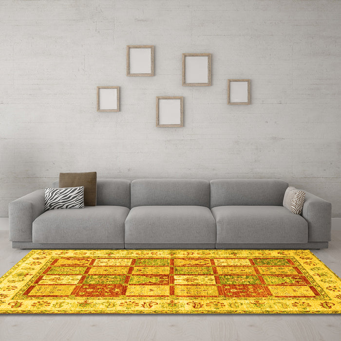 Machine Washable Persian Yellow Traditional Rug in a Living Room, wshtr3015yw