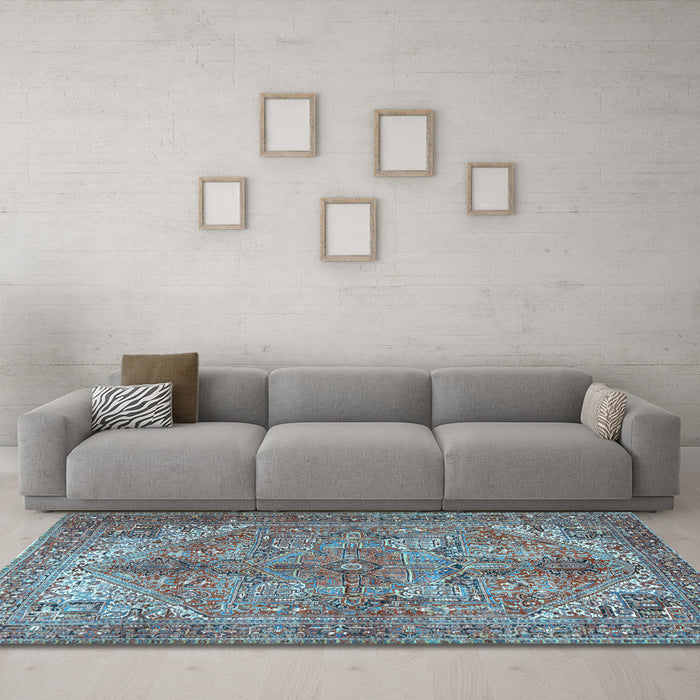 Machine Washable Persian Light Blue Traditional Rug in a Living Room, wshtr3024lblu